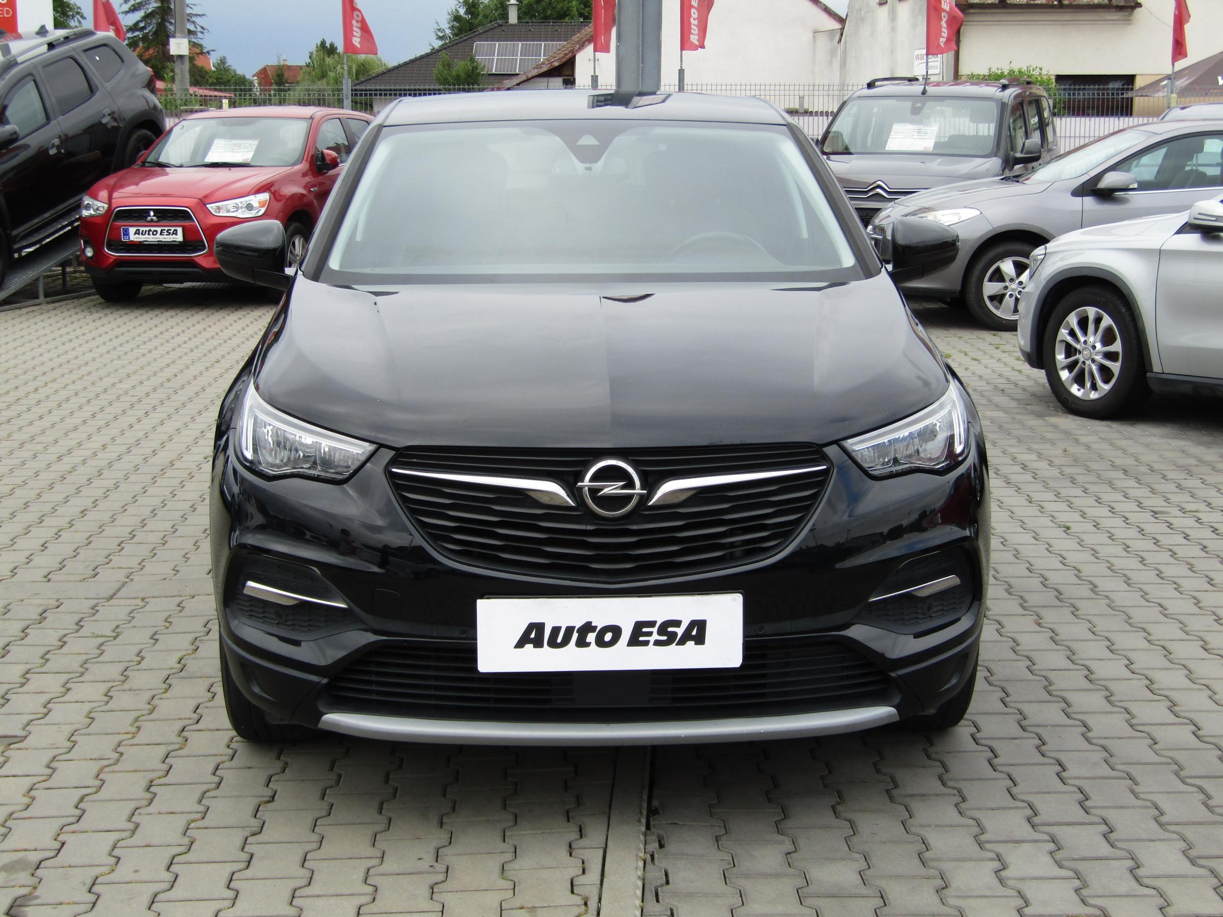 Vauxhall Grandland X, 2018 - pohled č. 2