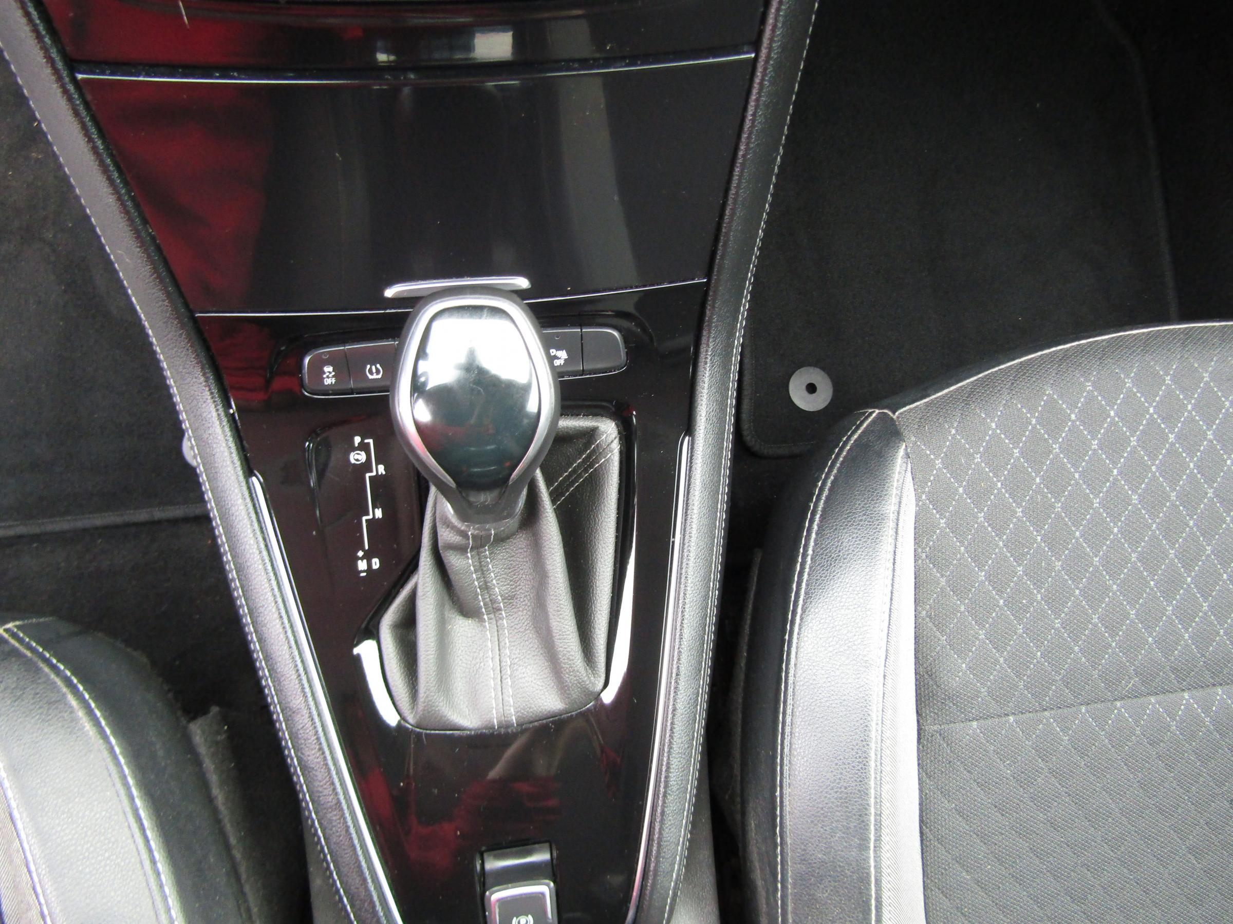 Vauxhall Grandland X, 2018 - pohled č. 20