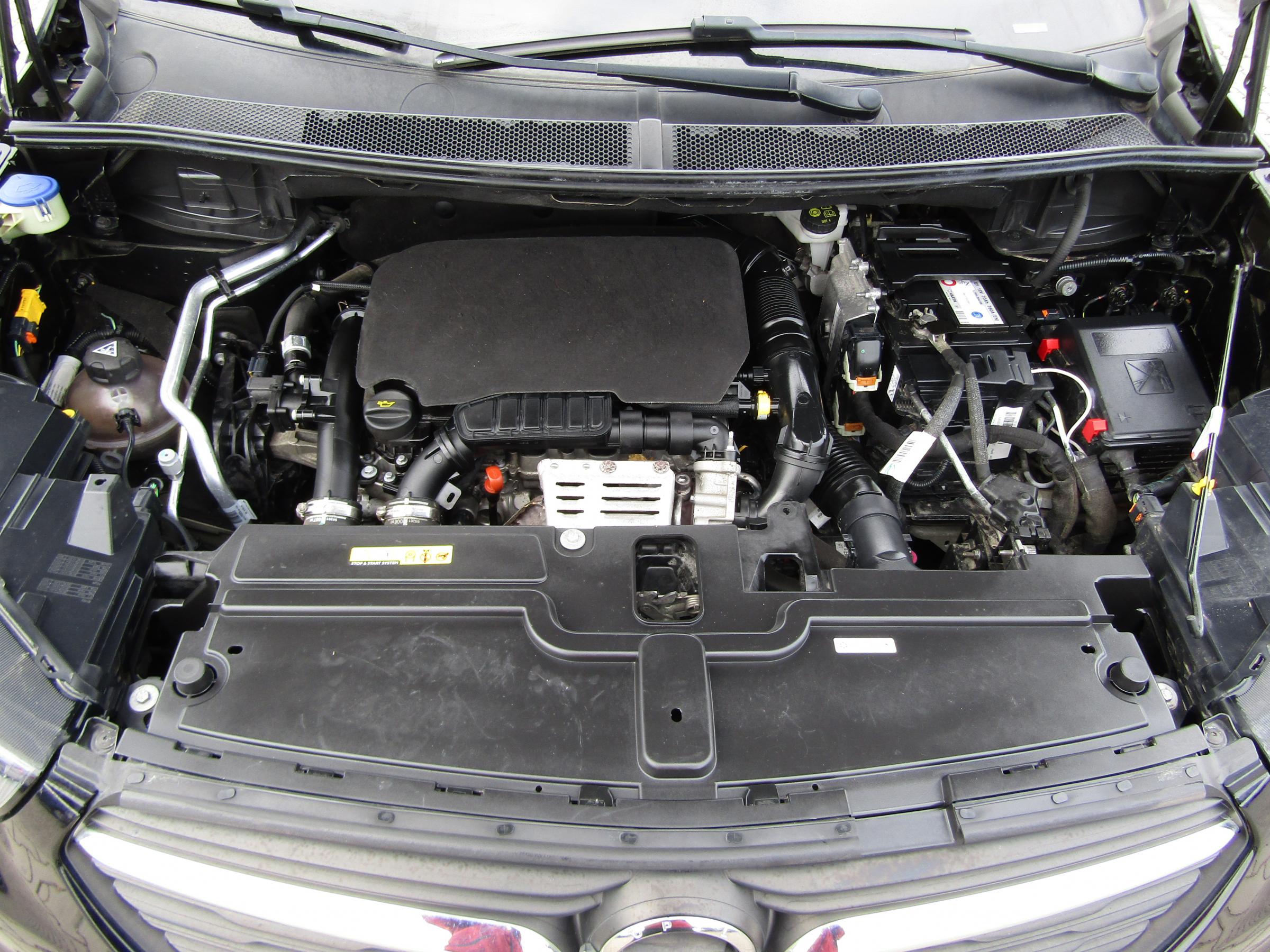 Vauxhall Grandland X, 2018 - pohled č. 7