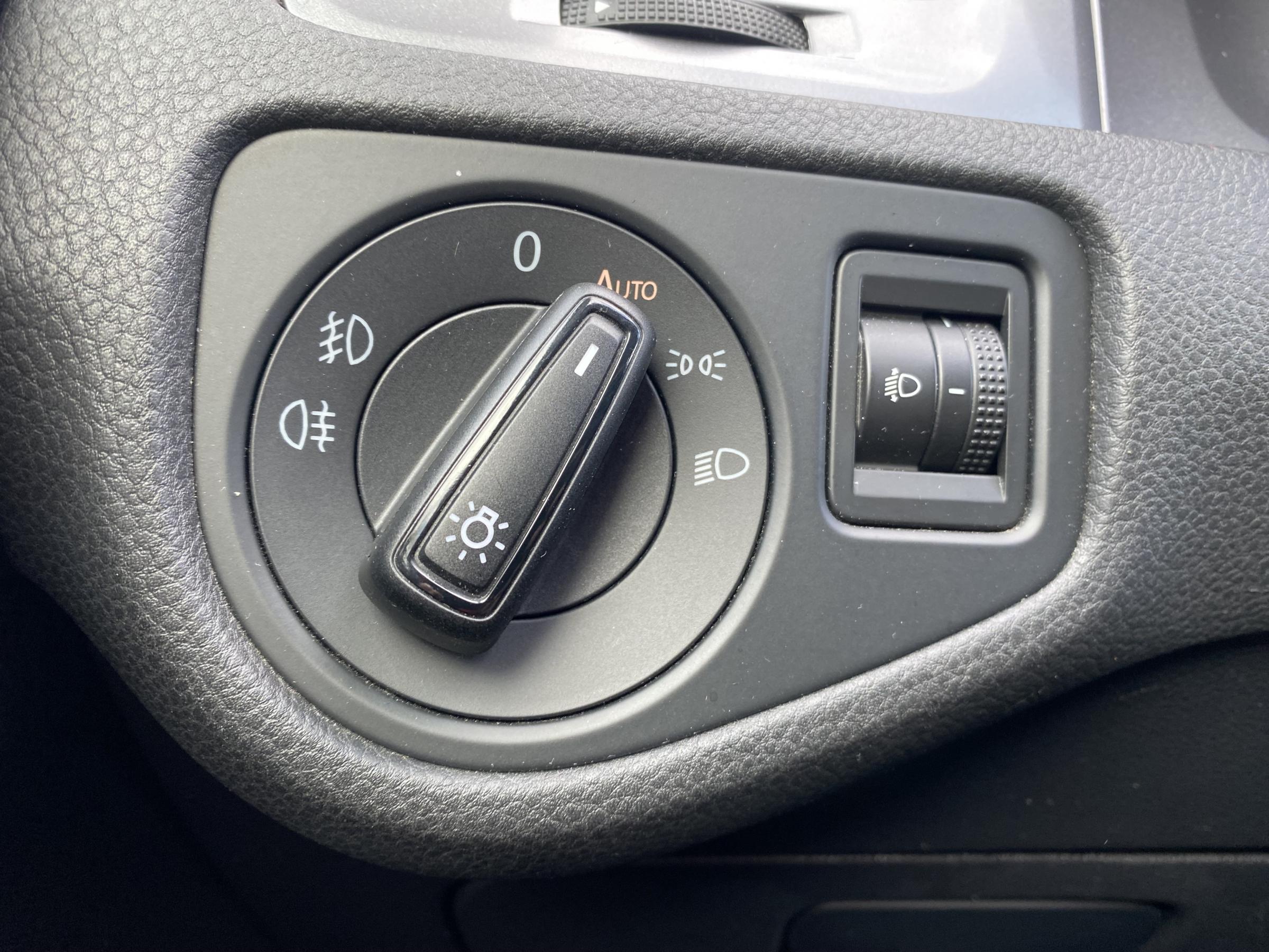 Volkswagen Golf, 2013 - pohled č. 12