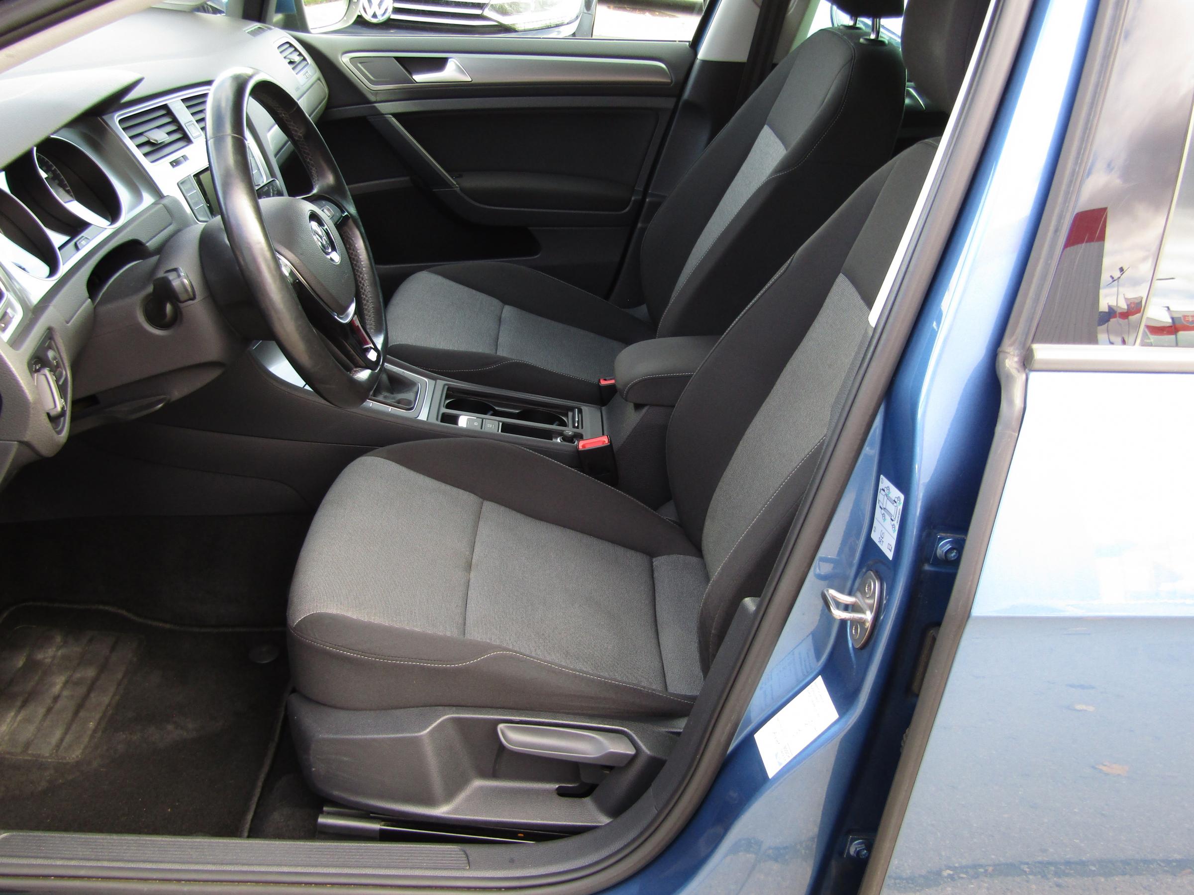 Volkswagen Golf, 2013 - pohled č. 9