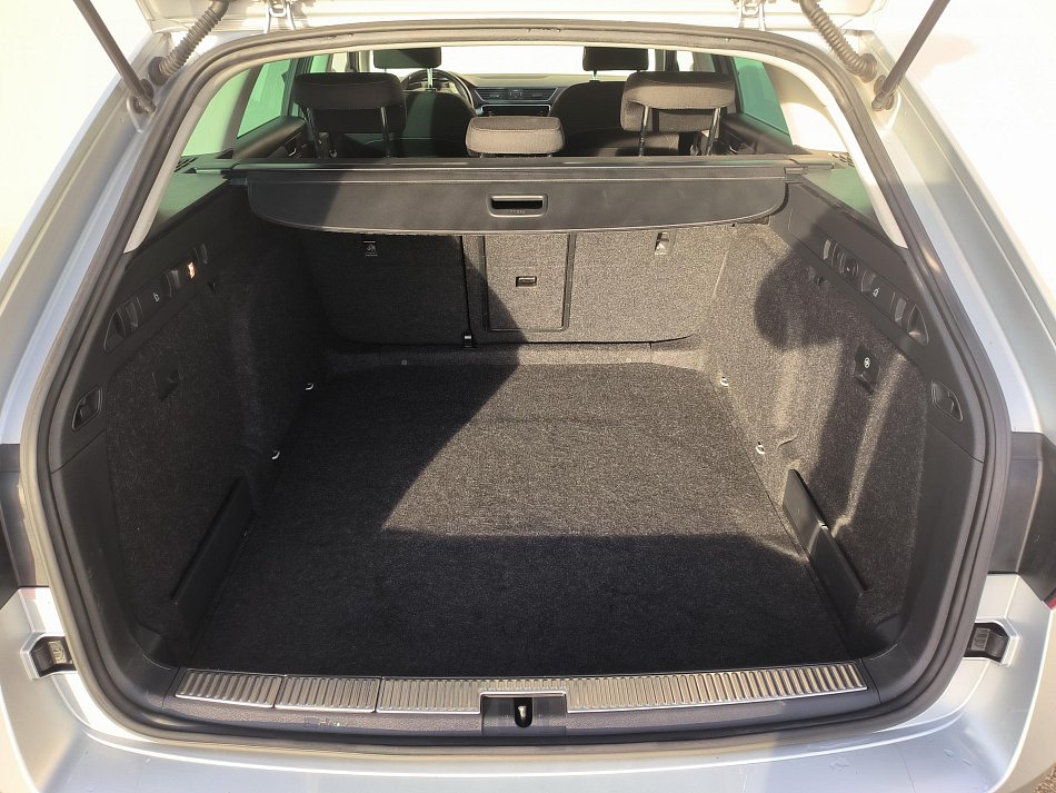 Škoda Superb III 1.6 TDI Style