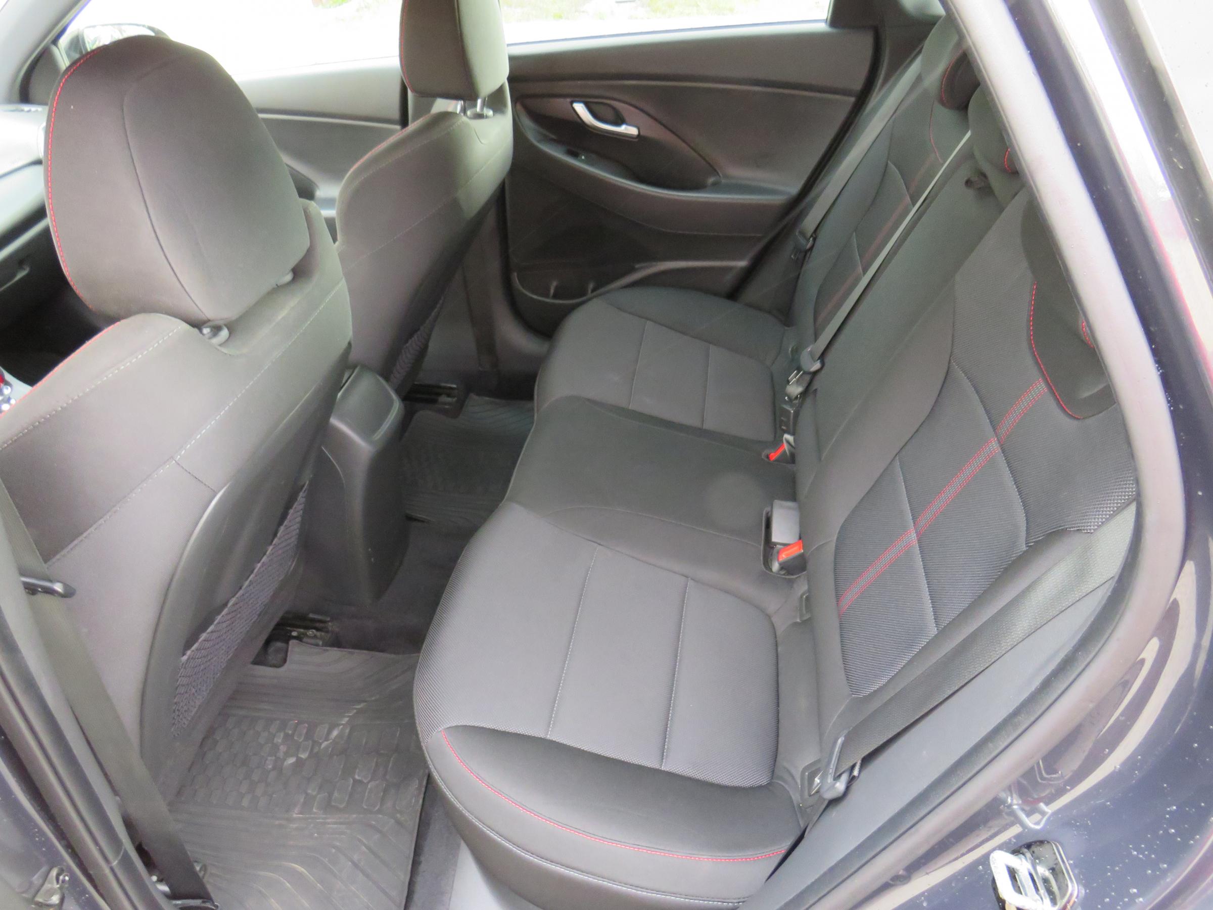 Hyundai i30, 2023 - pohled č. 10