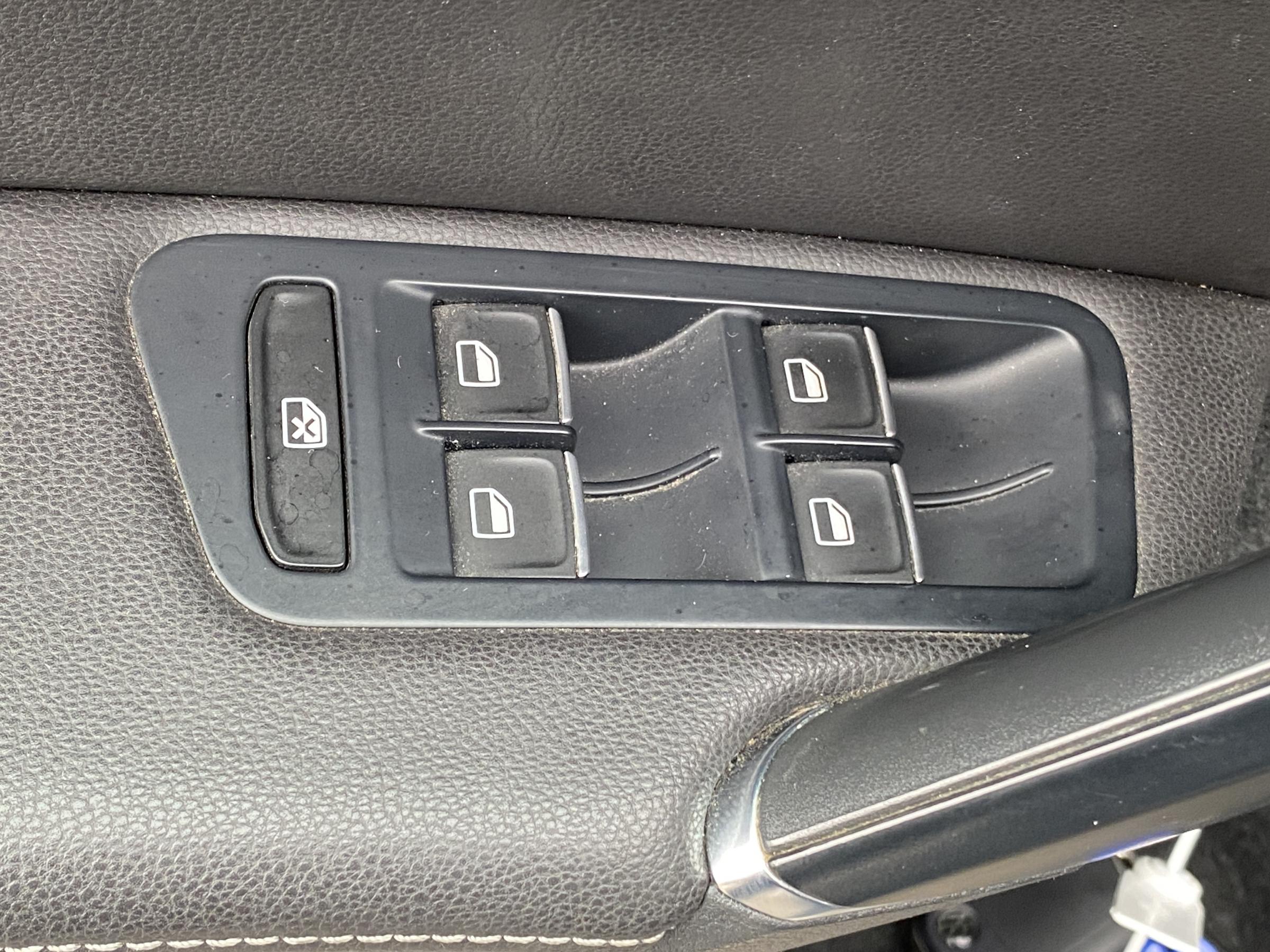 Volkswagen Golf, 2014 - pohled č. 11