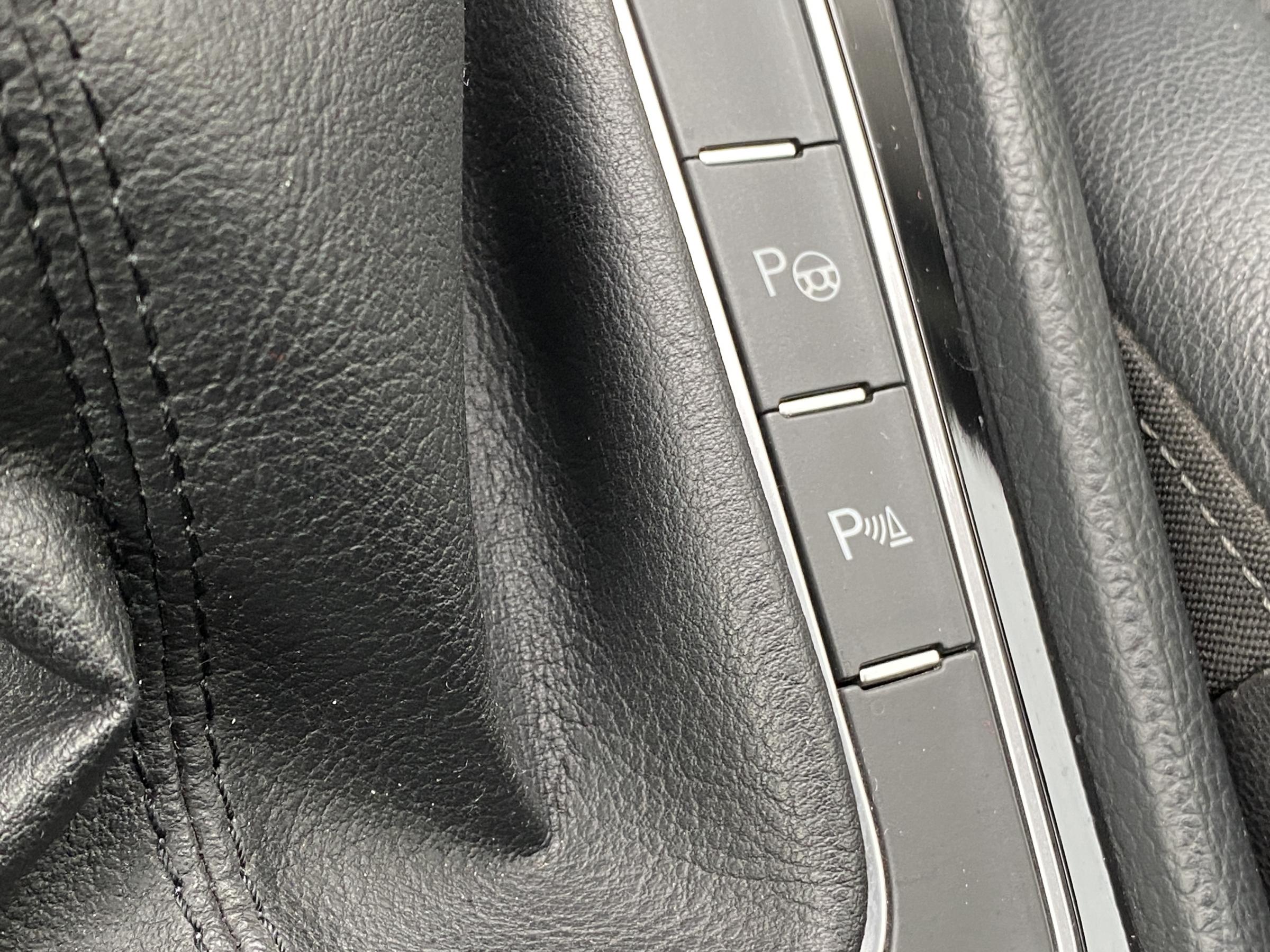 Volkswagen Golf, 2014 - pohled č. 15