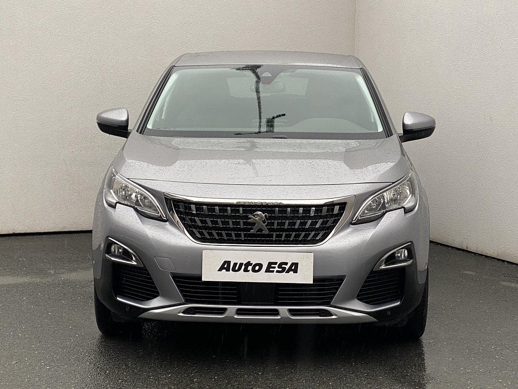 Peugeot 3008 1.2 PT Allure