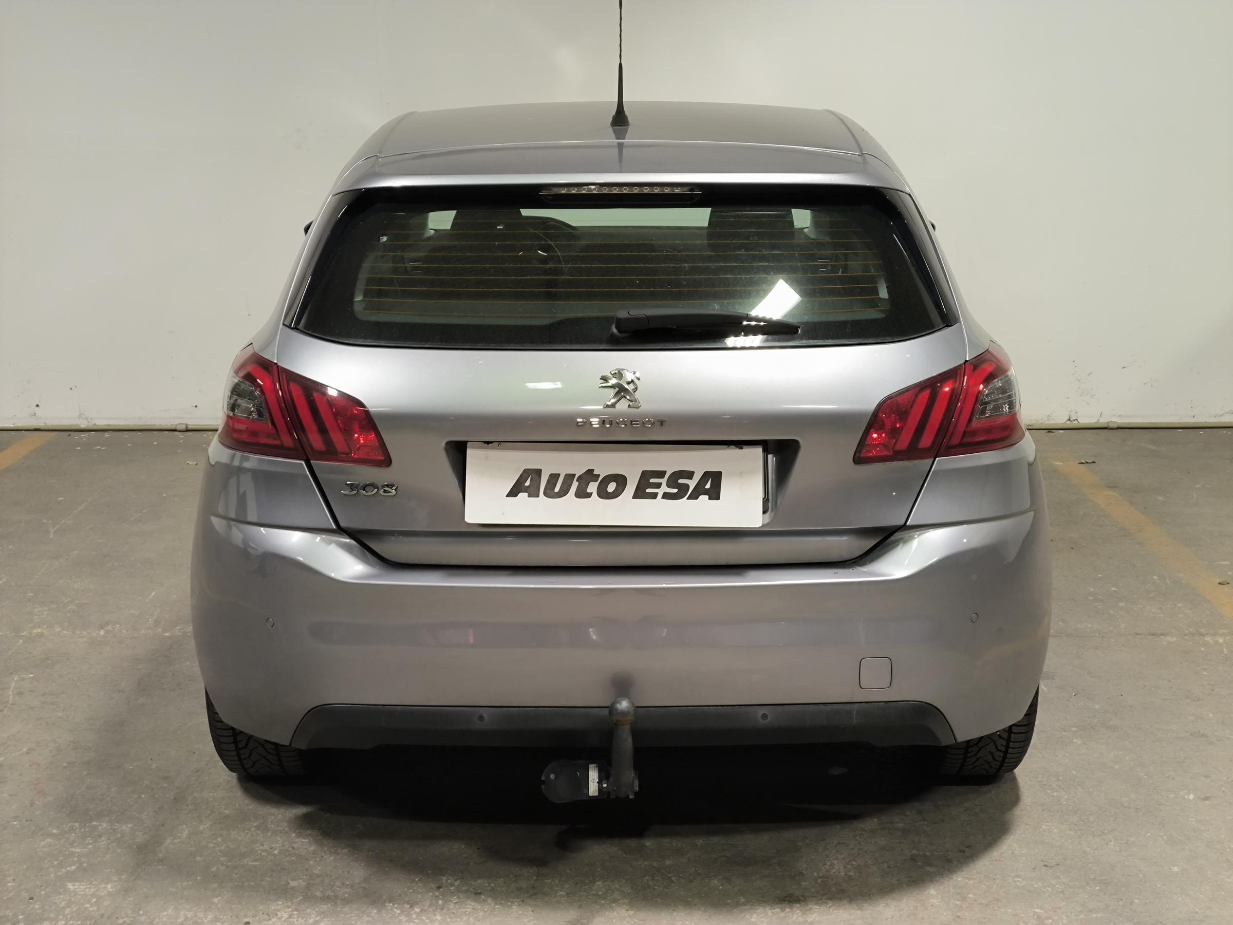 Peugeot 308, 2020 - pohled č. 5