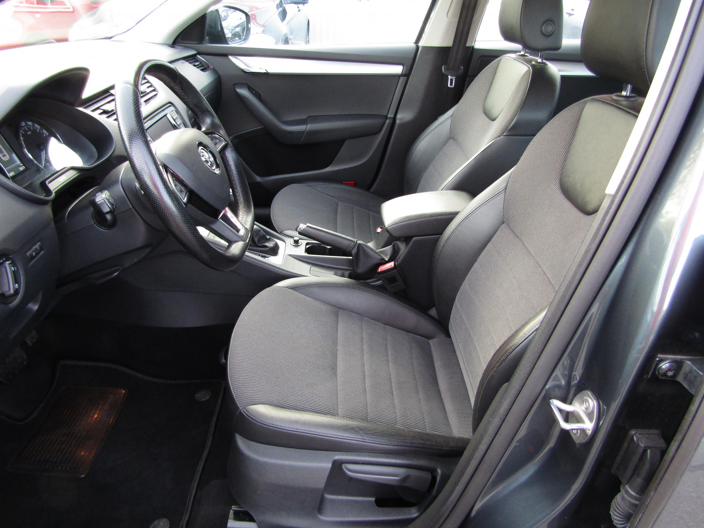 Škoda Octavia III, 2015 - pohled č. 9