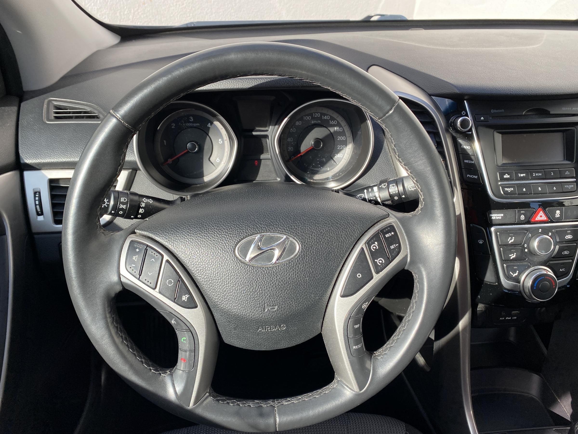 Hyundai i30, 2016 - pohled č. 11