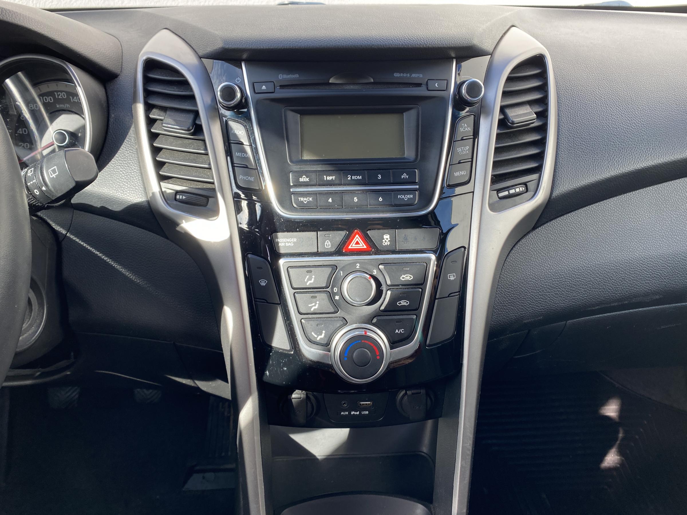 Hyundai i30, 2016 - pohled č. 12