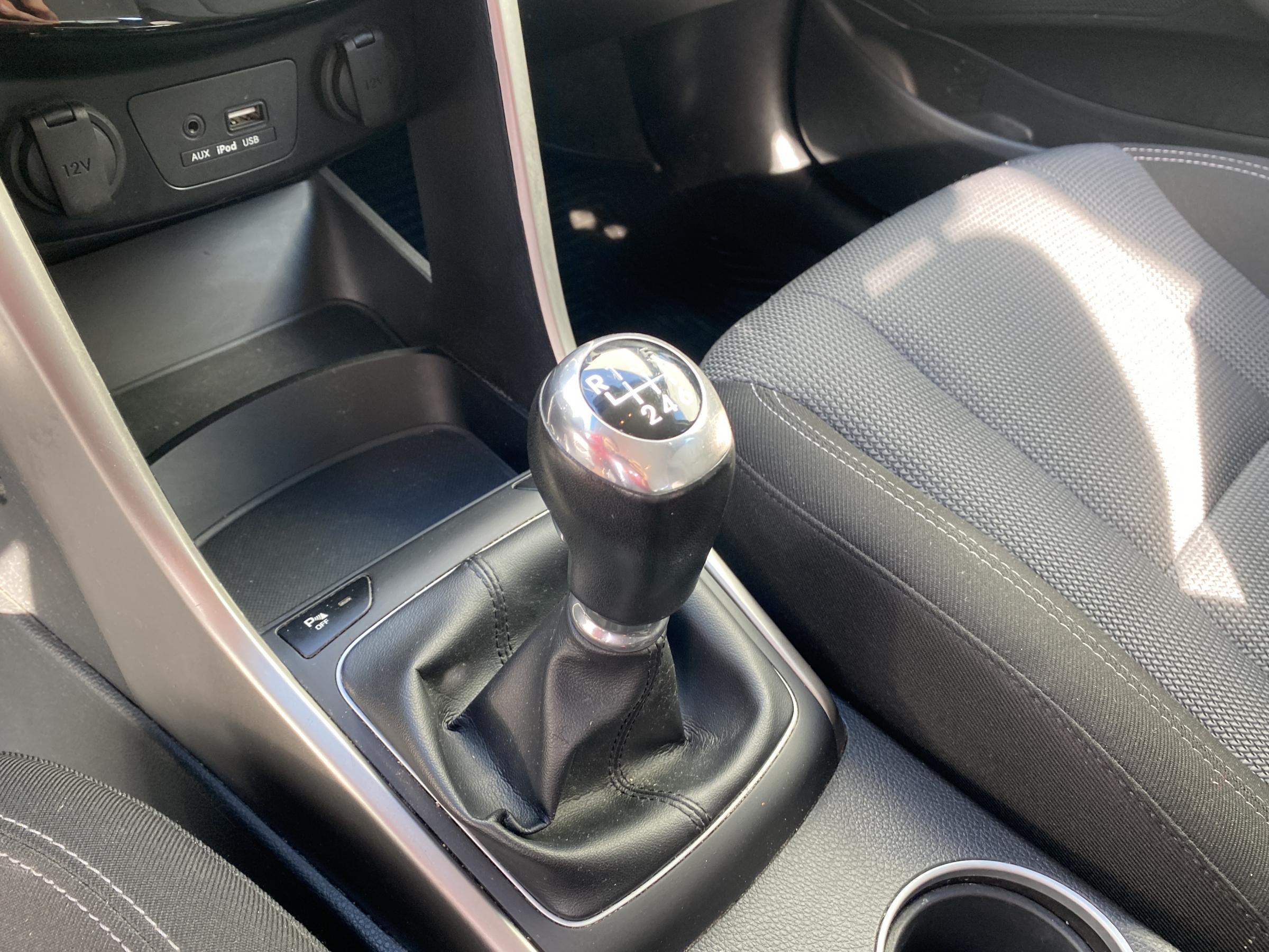 Hyundai i30, 2016 - pohled č. 15