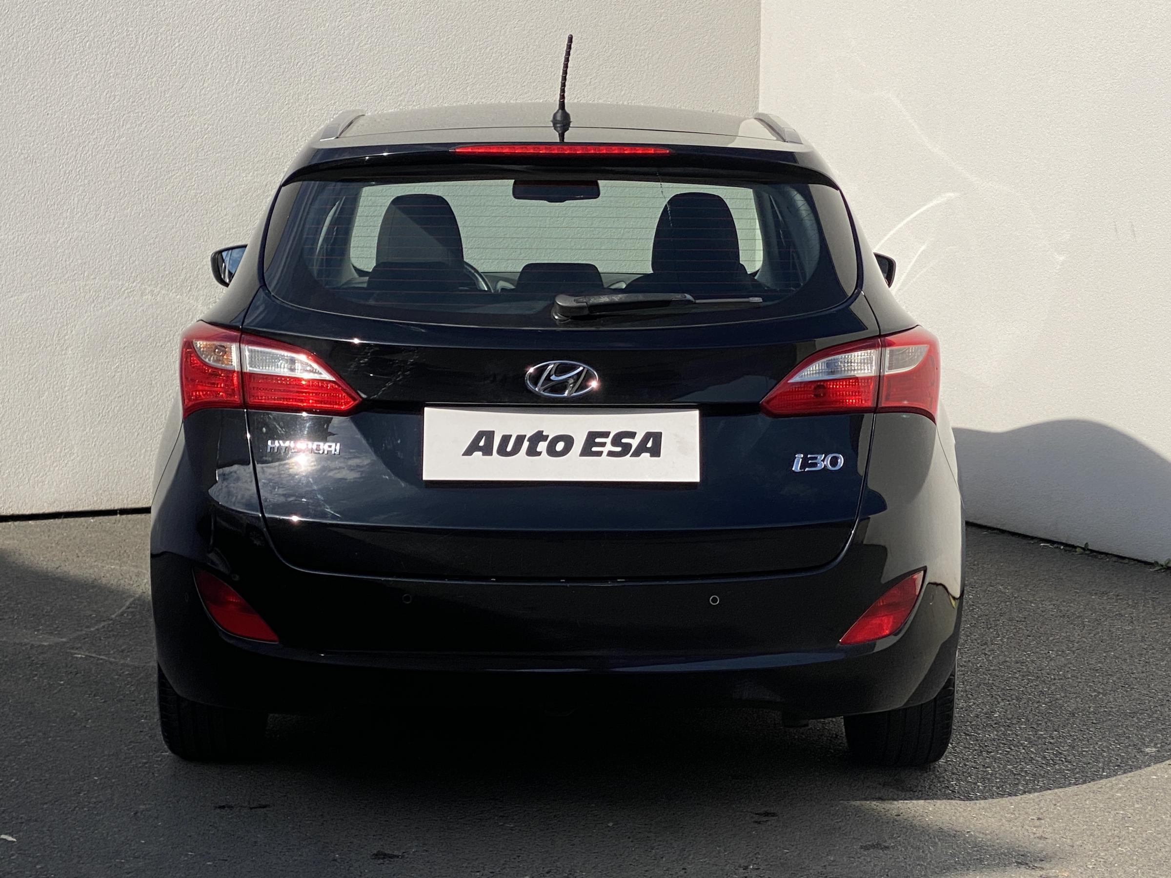 Hyundai i30, 2016 - pohled č. 5