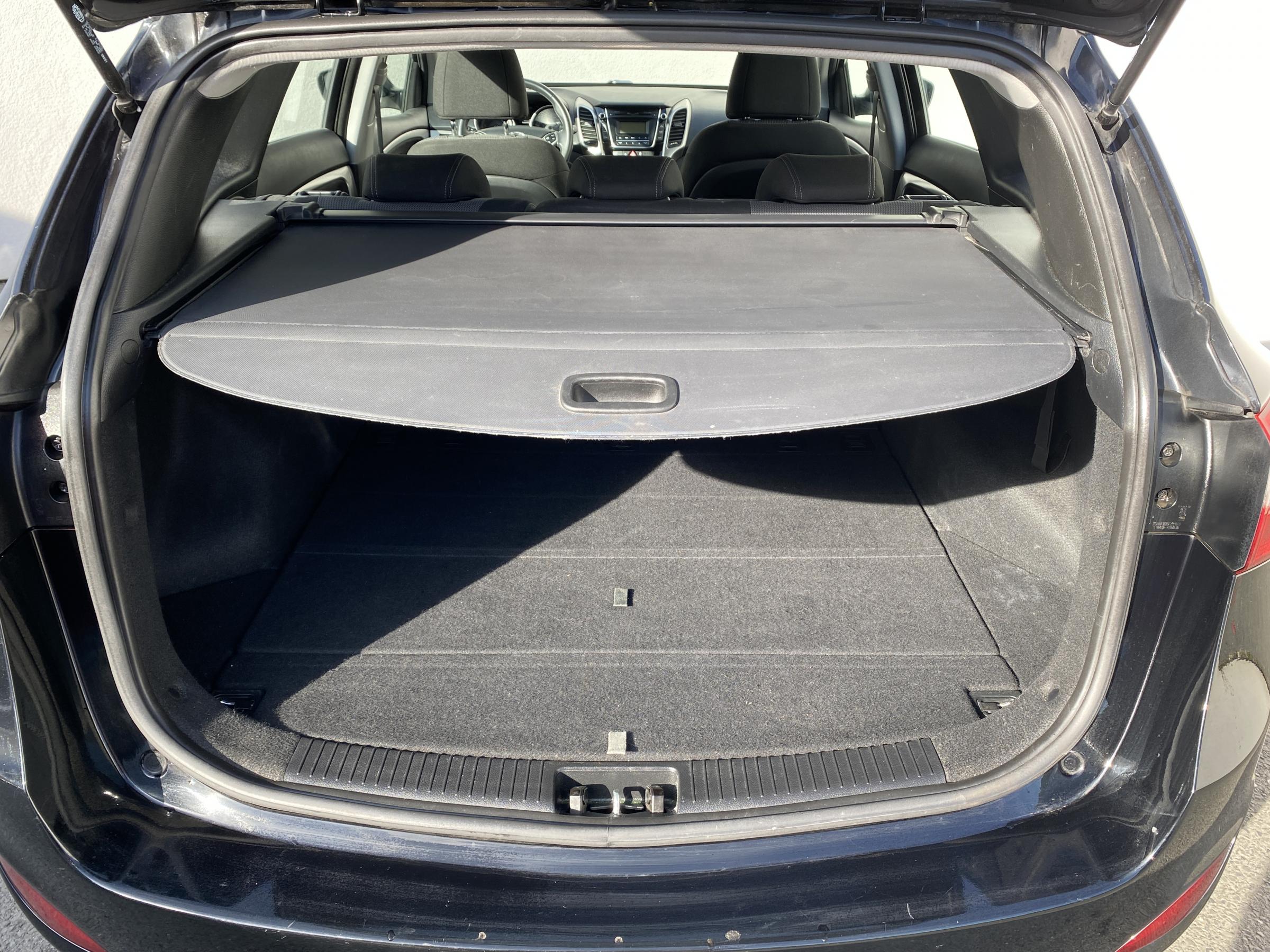 Hyundai i30, 2016 - pohled č. 7