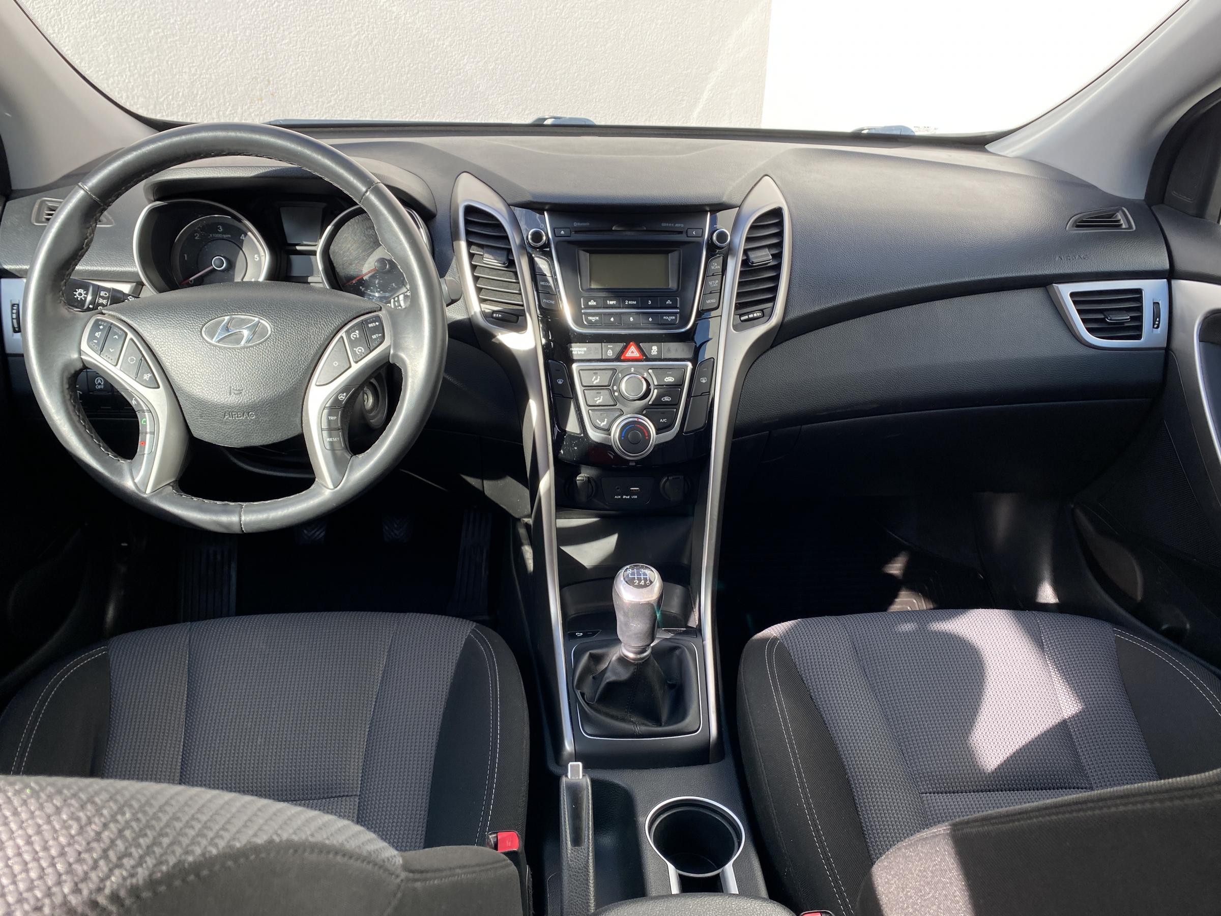 Hyundai i30, 2016 - pohled č. 8
