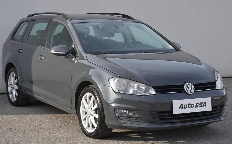 Volkswagen Golf 1.2TSI 