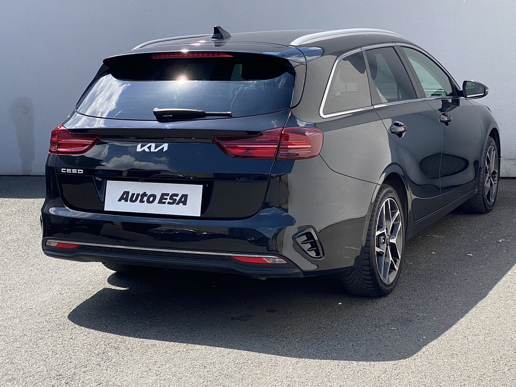 Kia Ceed 1.5 T-GDi TOP SW