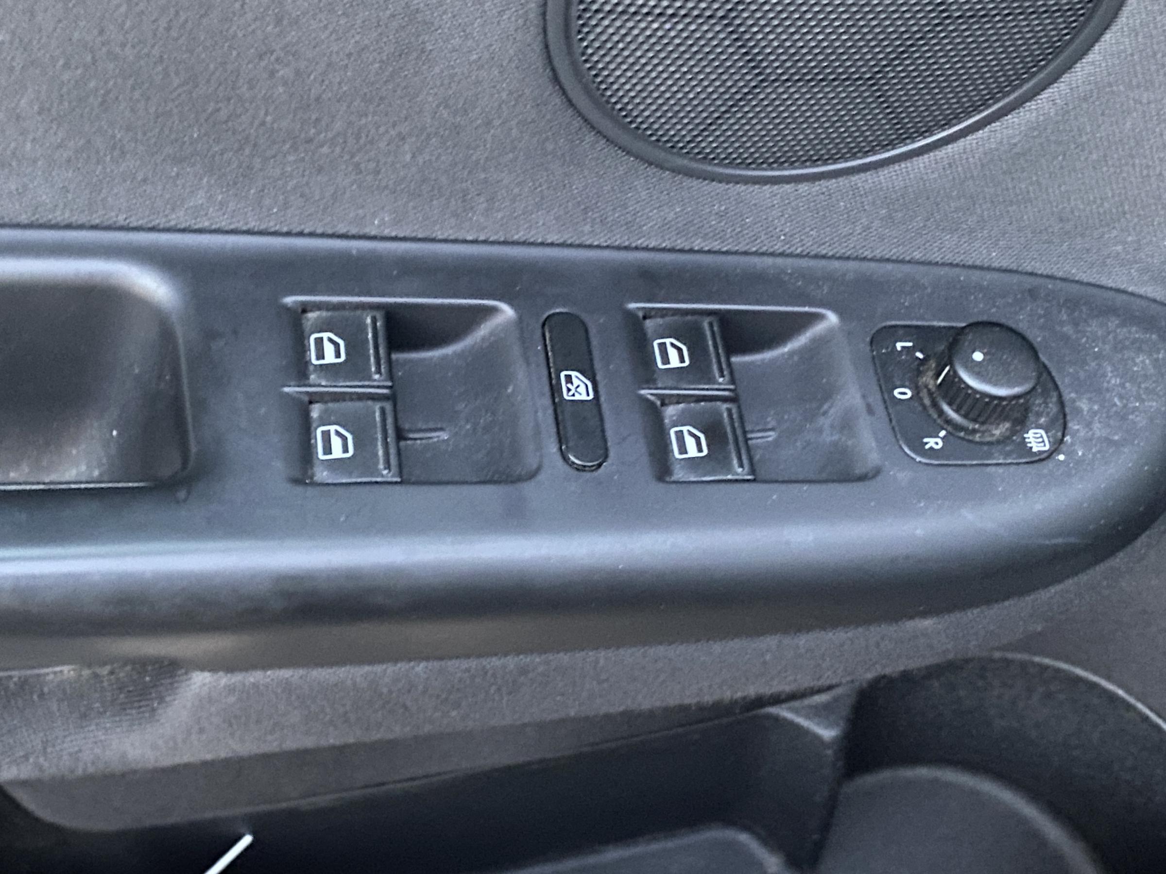 Volkswagen Golf Plus, 2013 - pohled č. 12