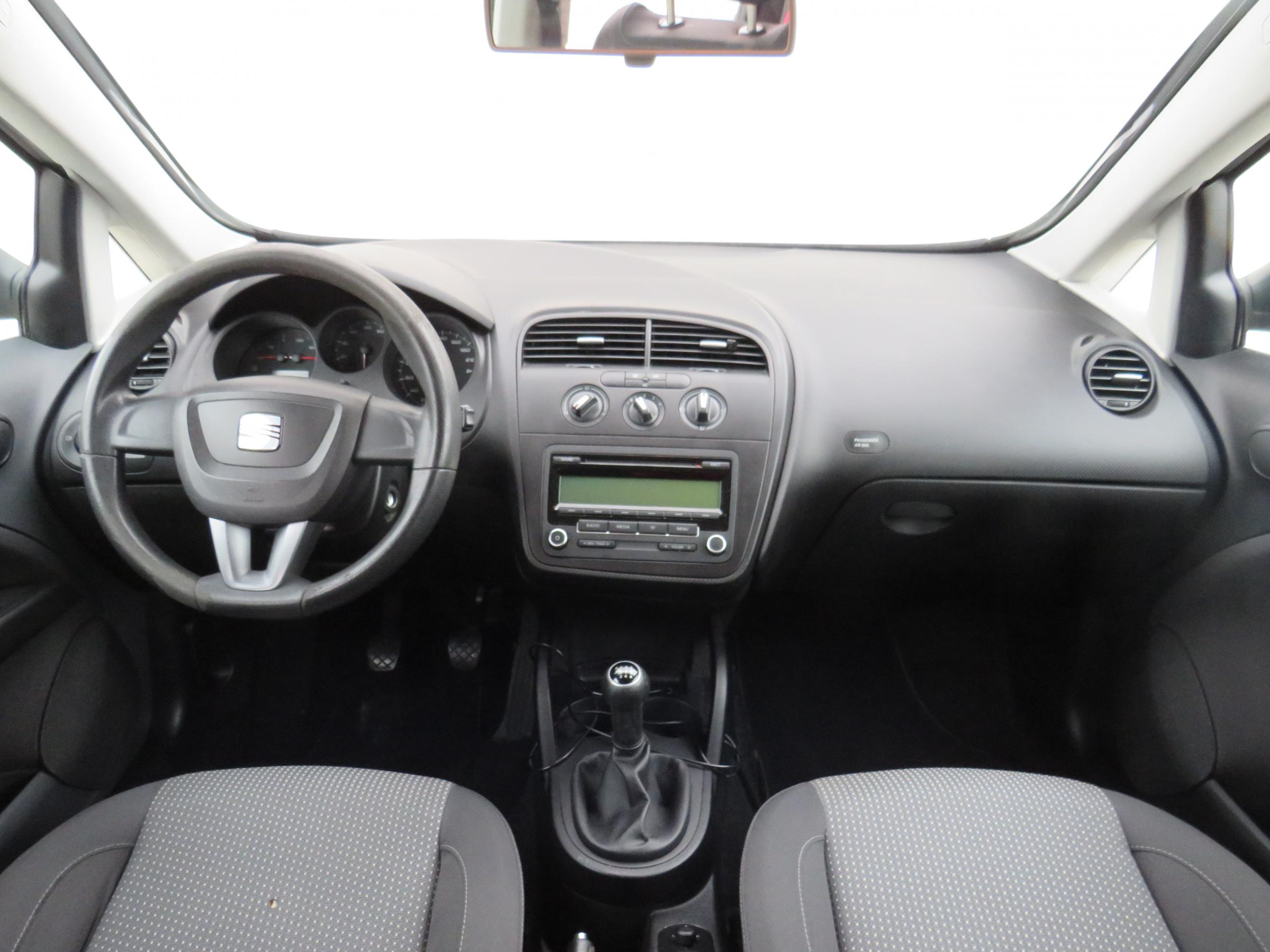 Seat Altea, 2012 - pohled č. 8