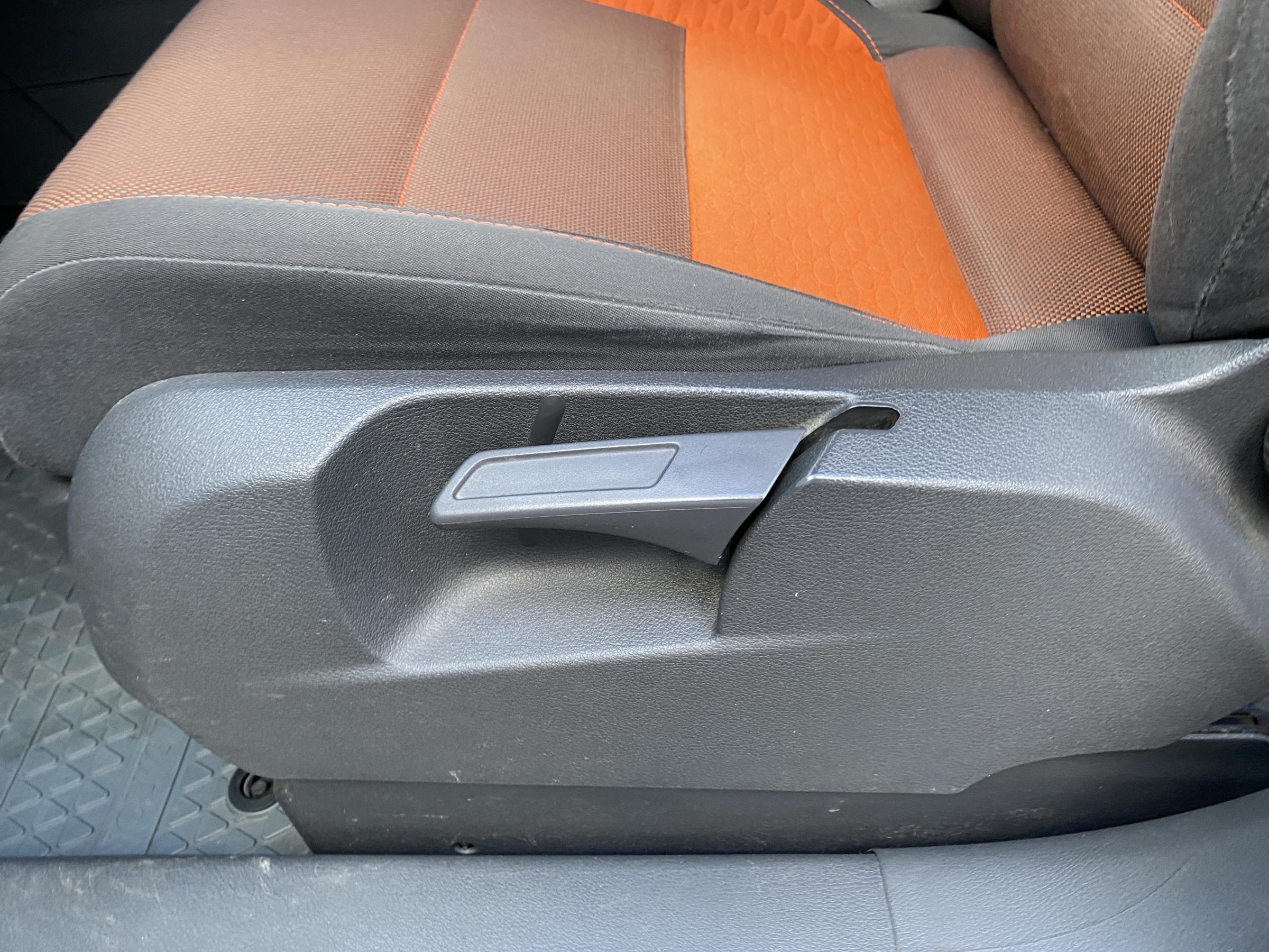 Volkswagen Touran, 2007 - pohled č. 14