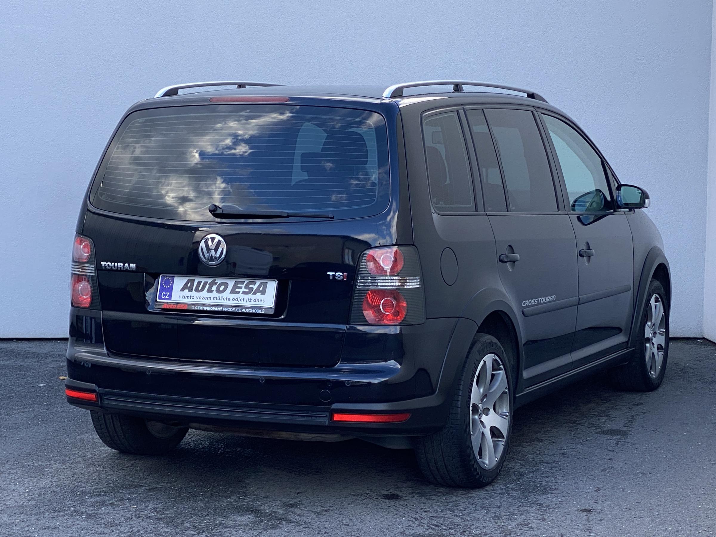 Volkswagen Touran, 2007 - pohled č. 4