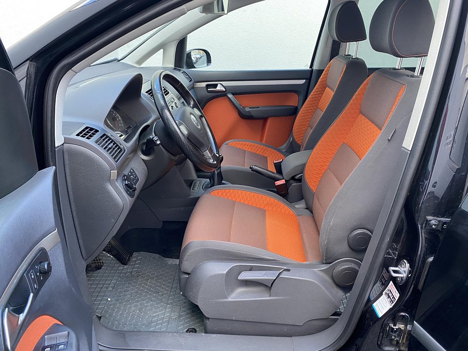 Volkswagen Touran 1.4 TSi 