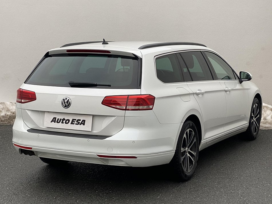 Volkswagen Passat 2.0 TDi Comfortline