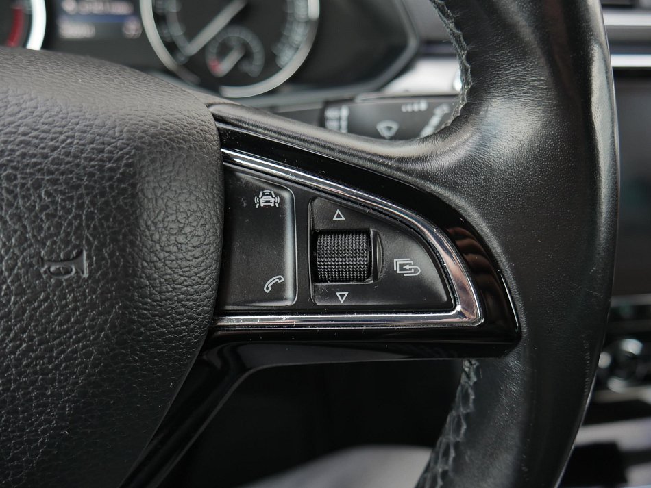 Škoda Superb III 2.0 TDi Style