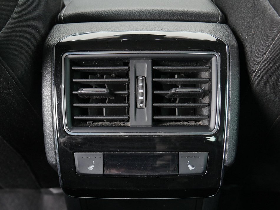 Škoda Superb III 2.0 TDi Style