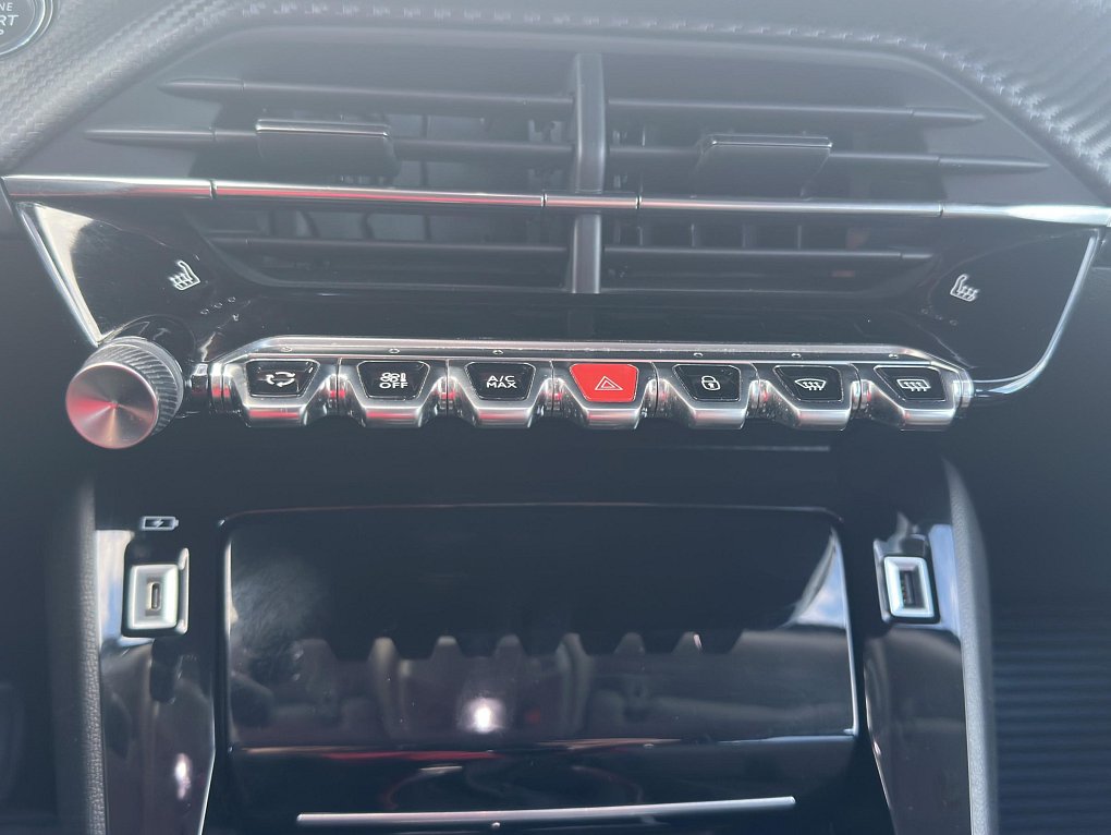 Peugeot 2008 1.2PT Allure