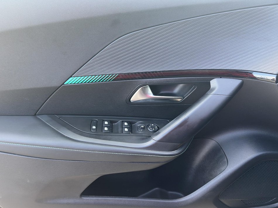 Peugeot 2008 1.2PT Allure