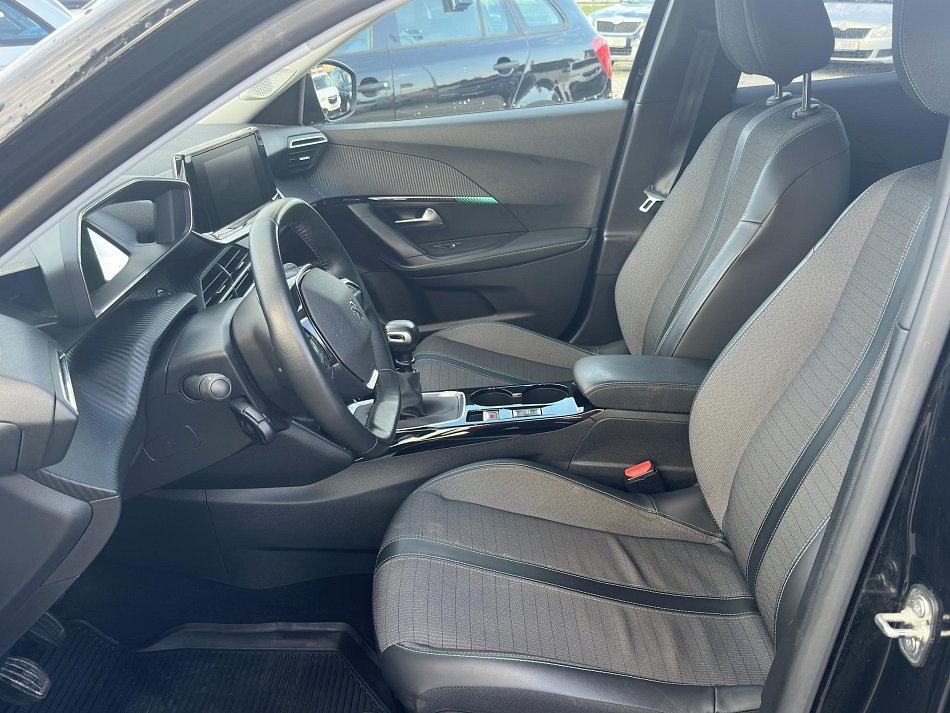 Peugeot 2008 1.2PT Allure