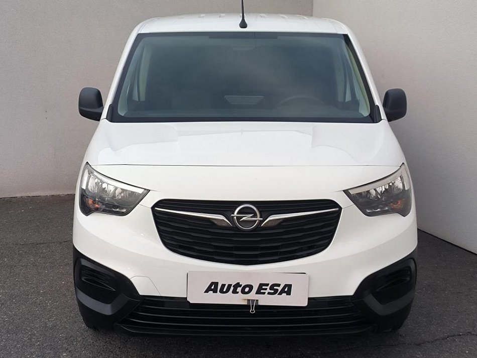Opel Combo 1.2T 