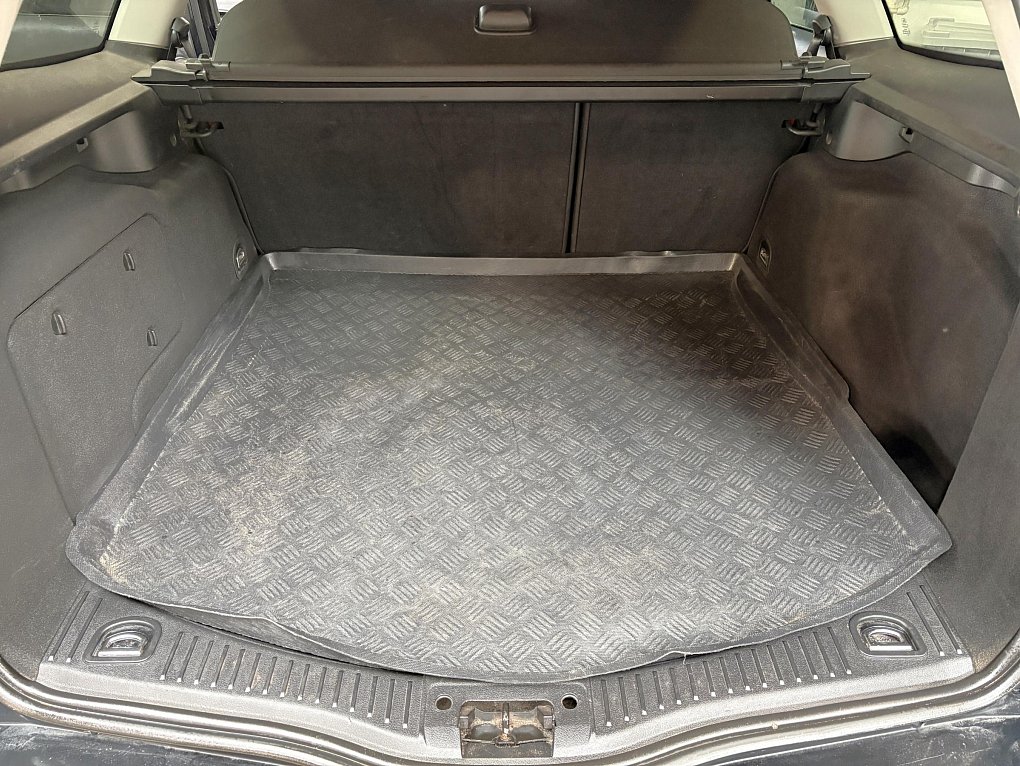 Ford Mondeo 2.0 i Titanium