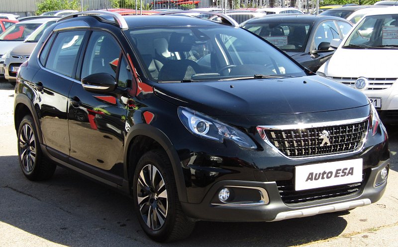 Peugeot 2008 1.2PT Allure
