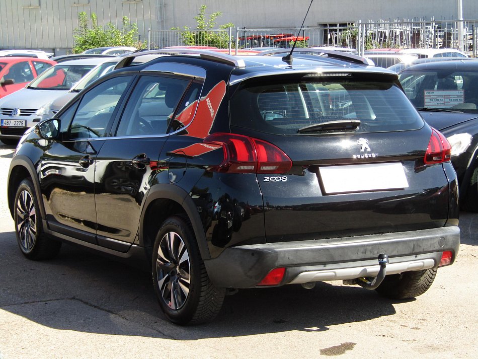 Peugeot 2008 1.2PT Allure