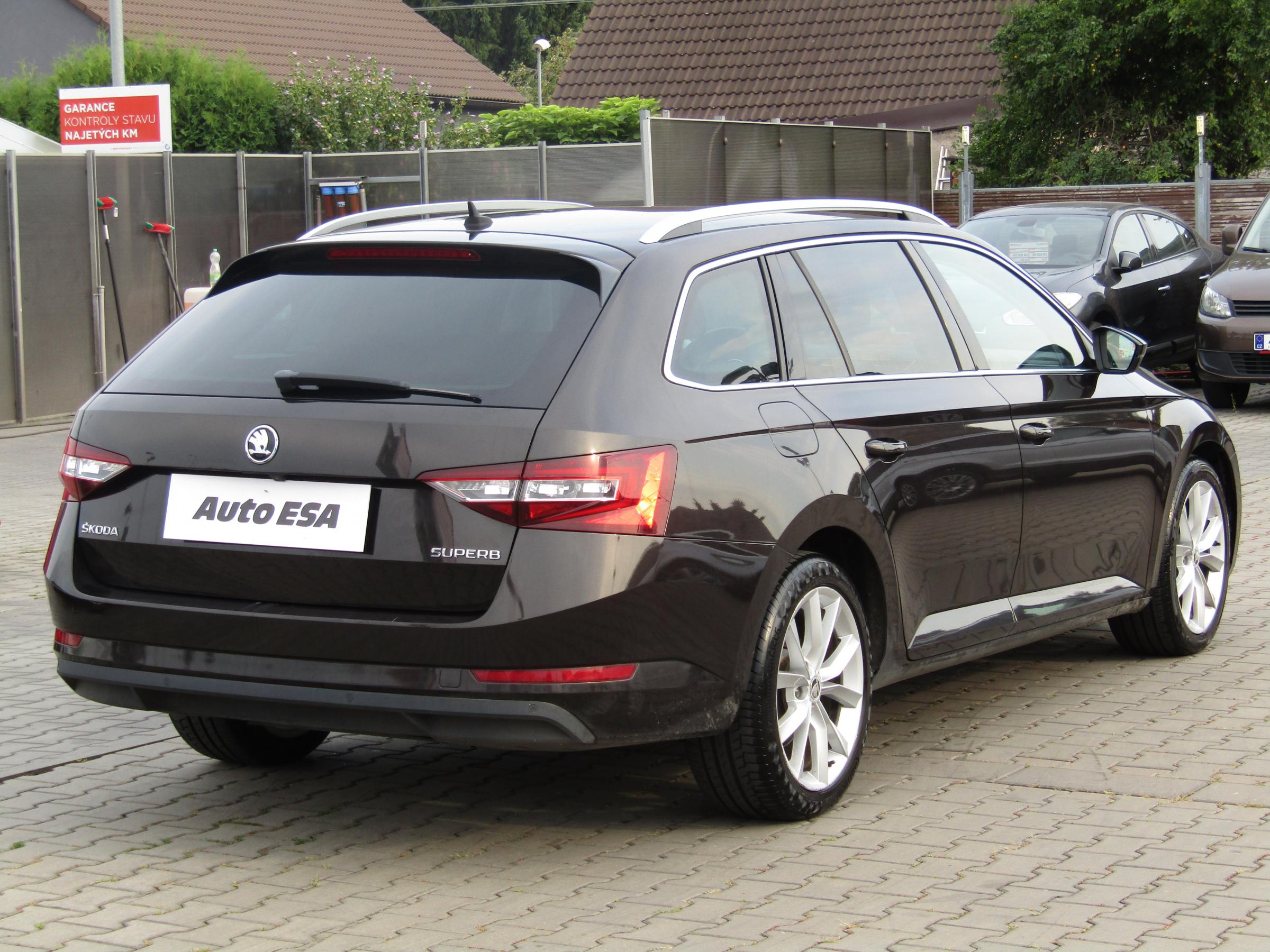 Škoda Superb III, 2016 - pohled č. 4
