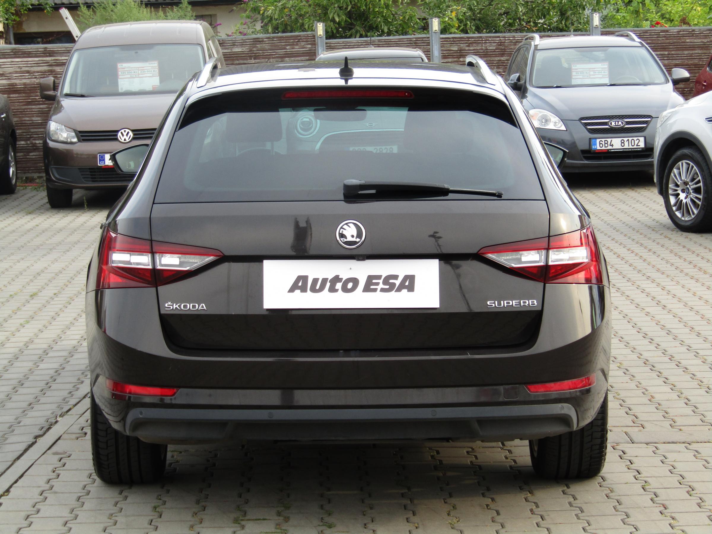 Škoda Superb III, 2016 - pohled č. 5