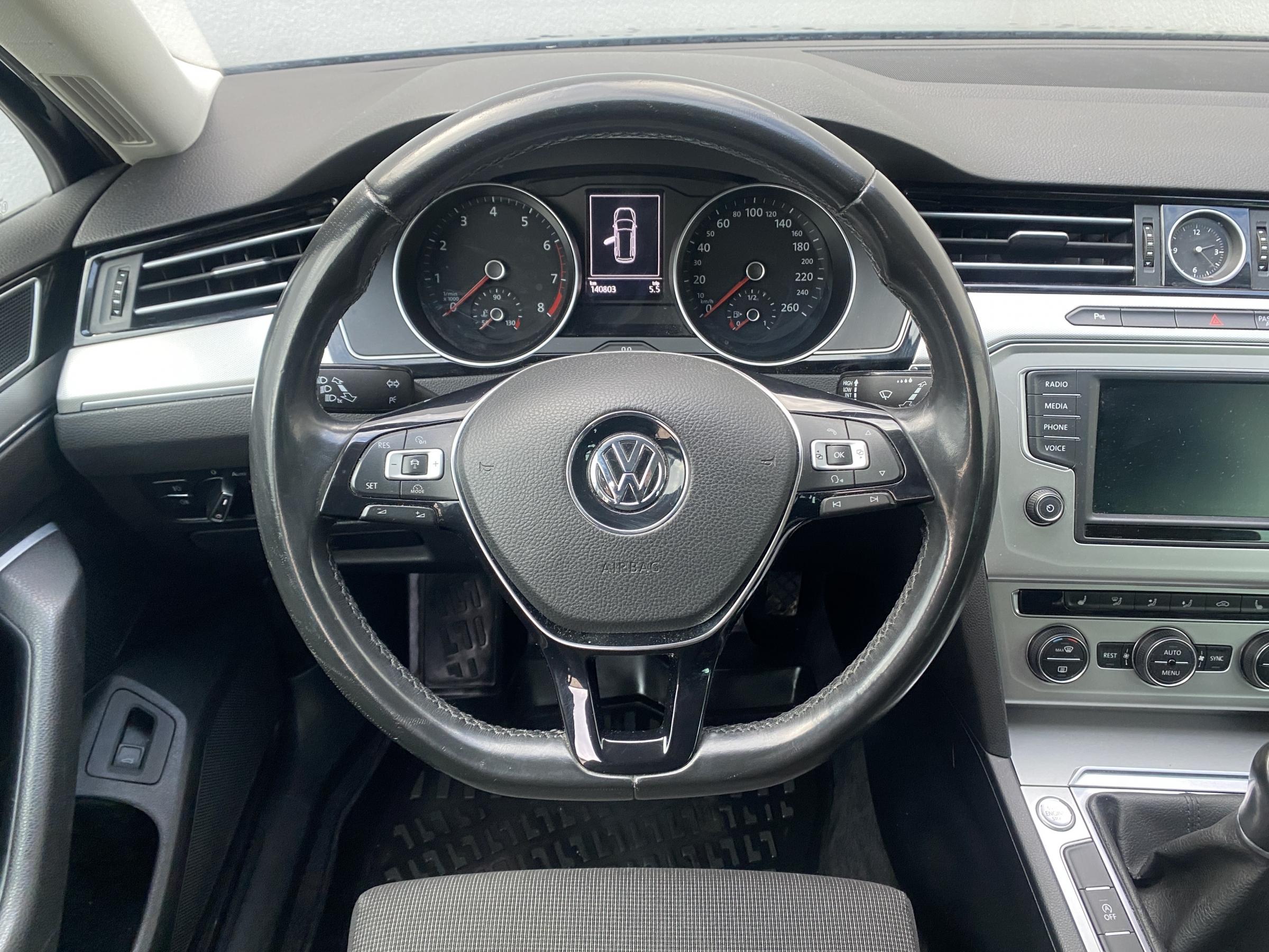 Volkswagen Passat, 2015 - pohled č. 11