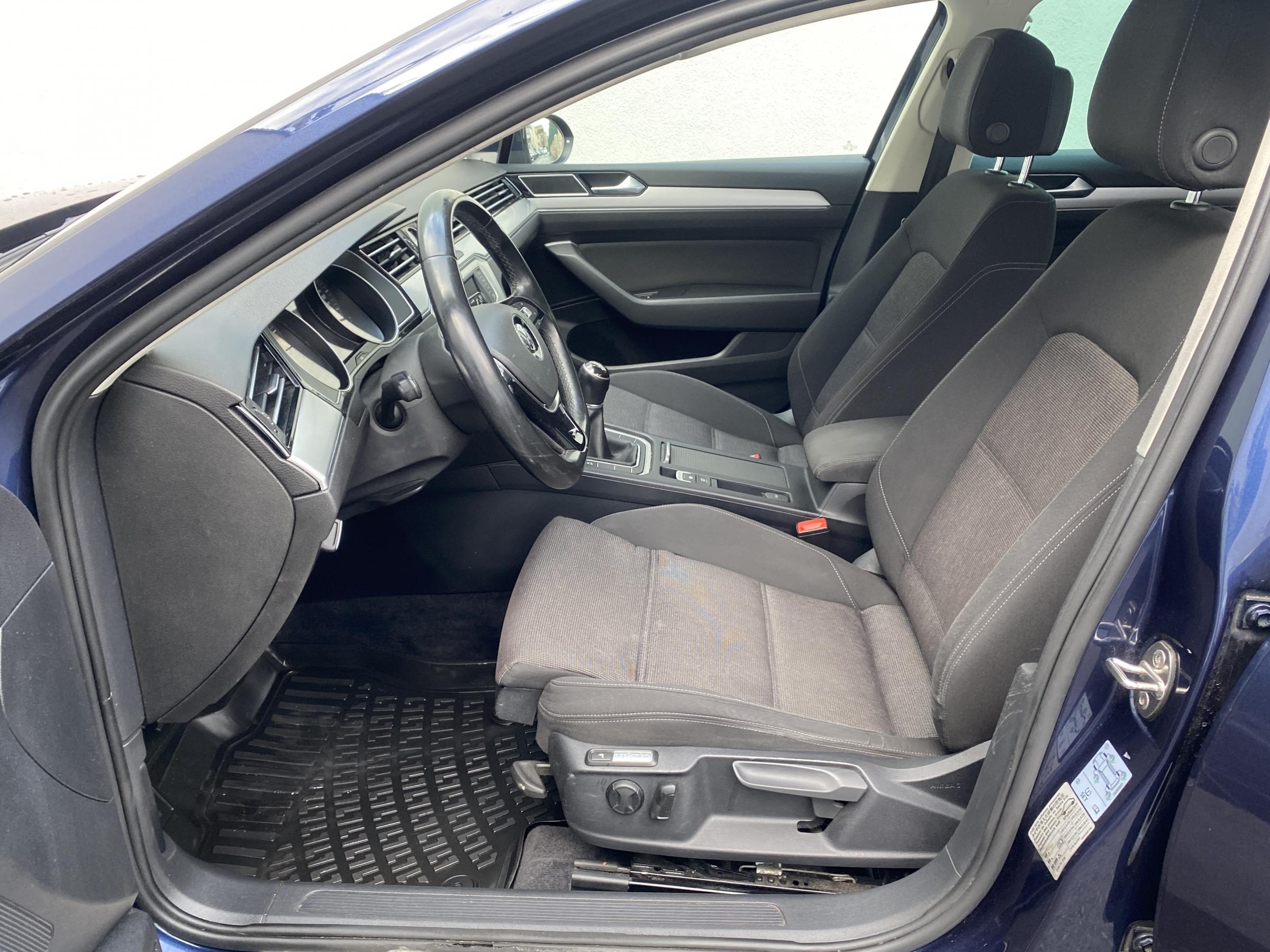 Volkswagen Passat, 2015 - pohled č. 9