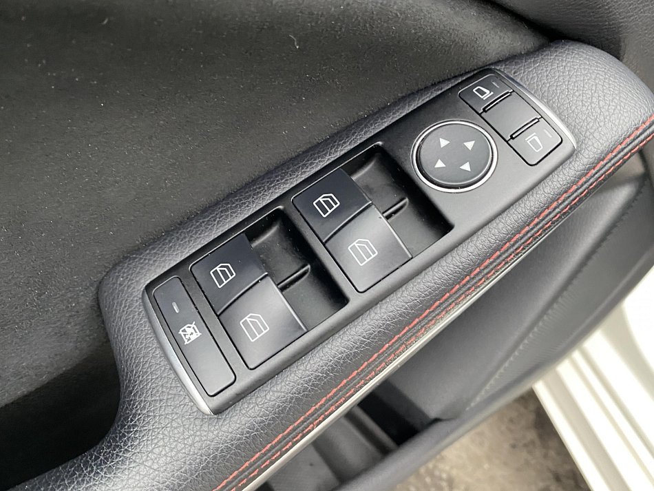 Mercedes-Benz Třída A 2.0i  A250 AMG paket