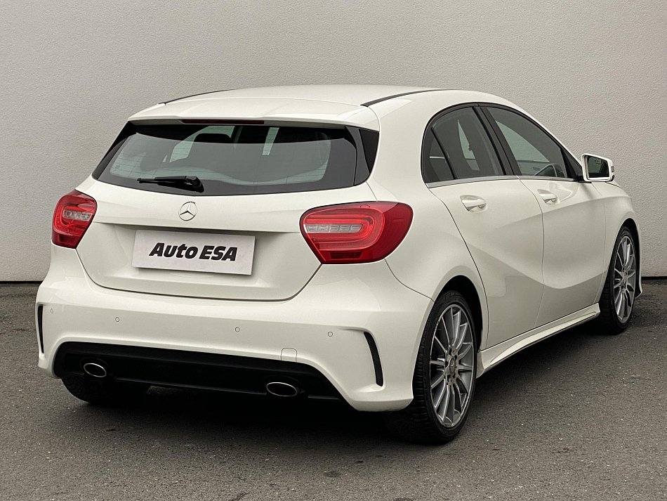 Mercedes-Benz Třída A 2.0i  A250 AMG paket