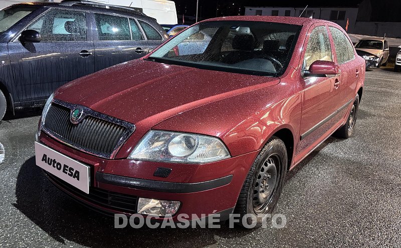 Škoda Octavia II 1.6FSi Elegance