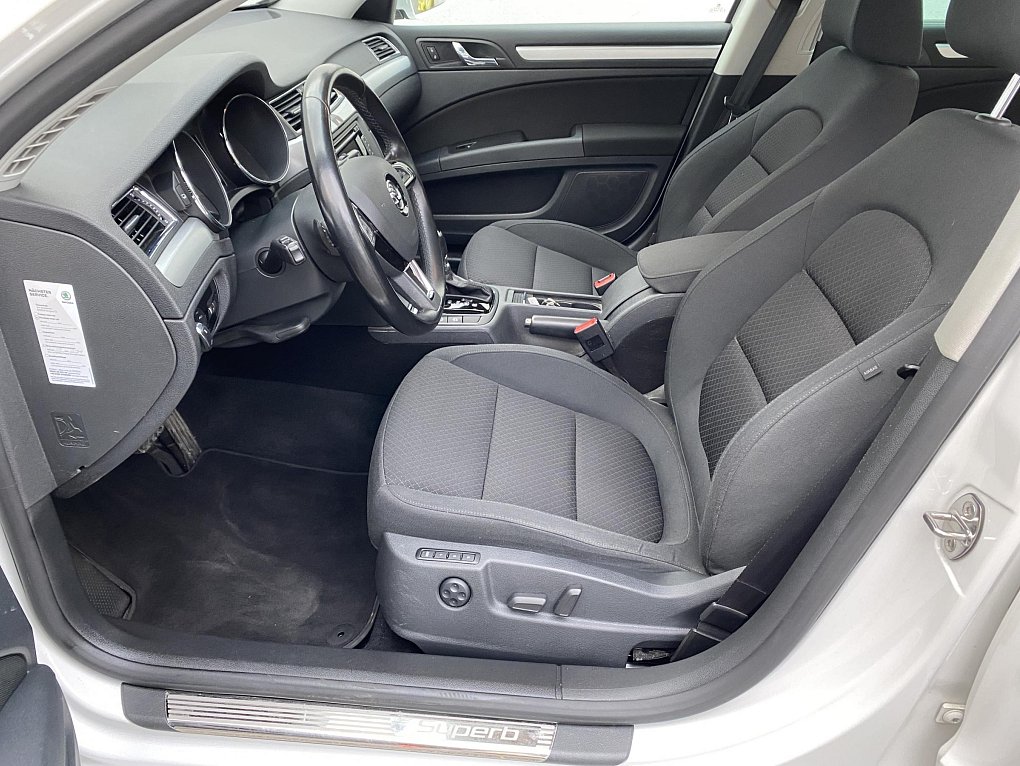 Škoda Superb II 2.0 TDi Exclusive