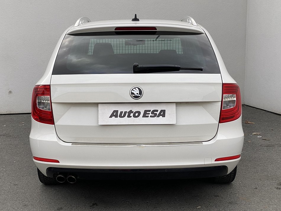 Škoda Superb II 2.0 TDi Exclusive