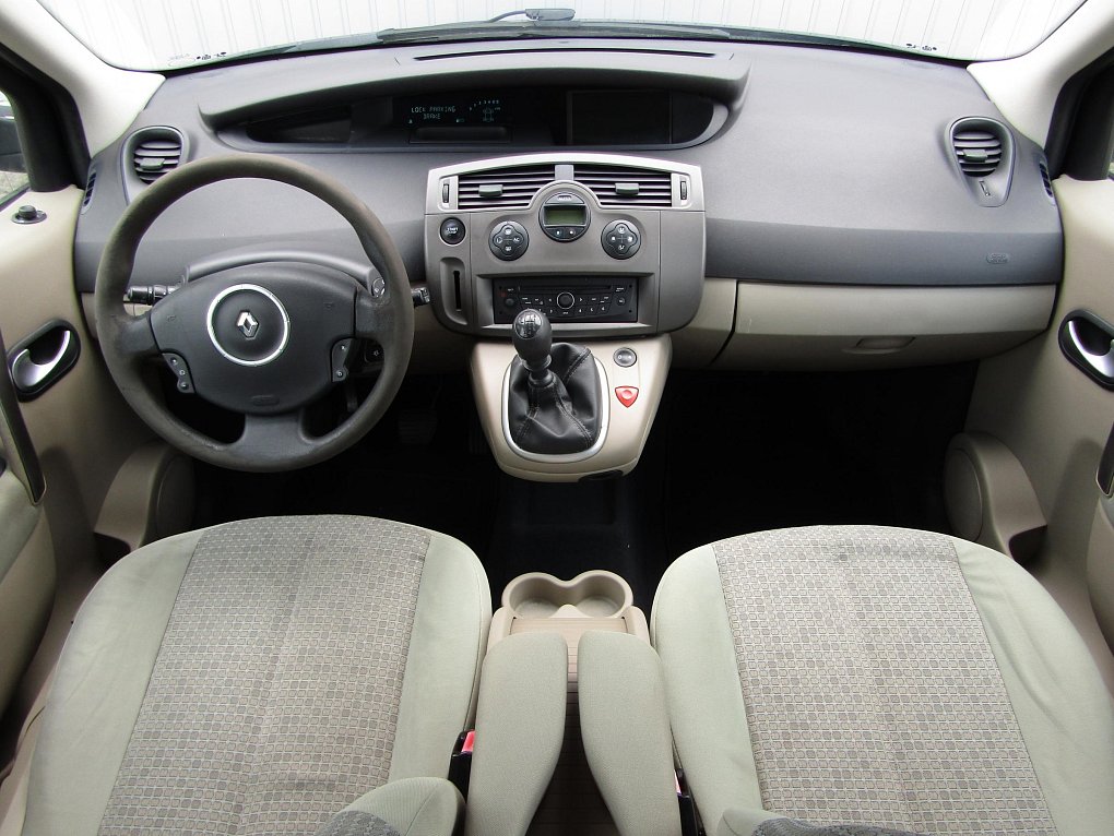 Renault Scénic 1.5 dCi 