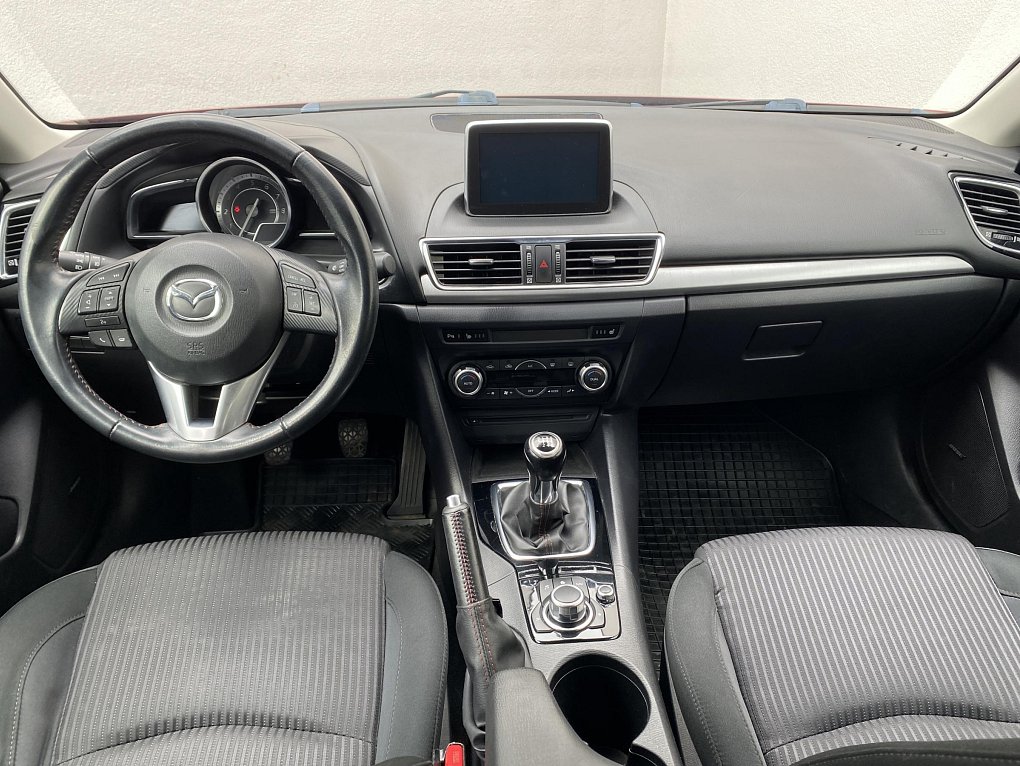 Mazda 3 2.0i 