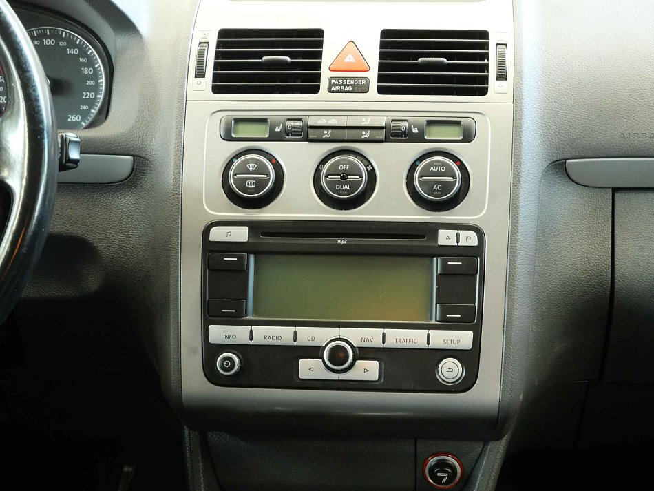 Volkswagen Touran 1.4 TSI 