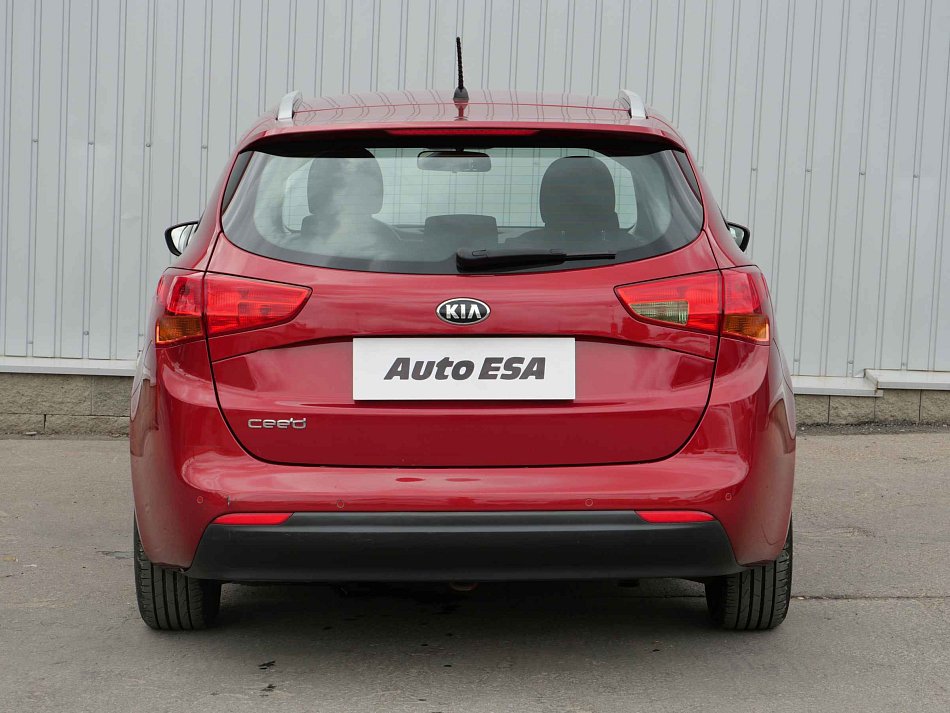 Kia Ceed 1.6 GDi 