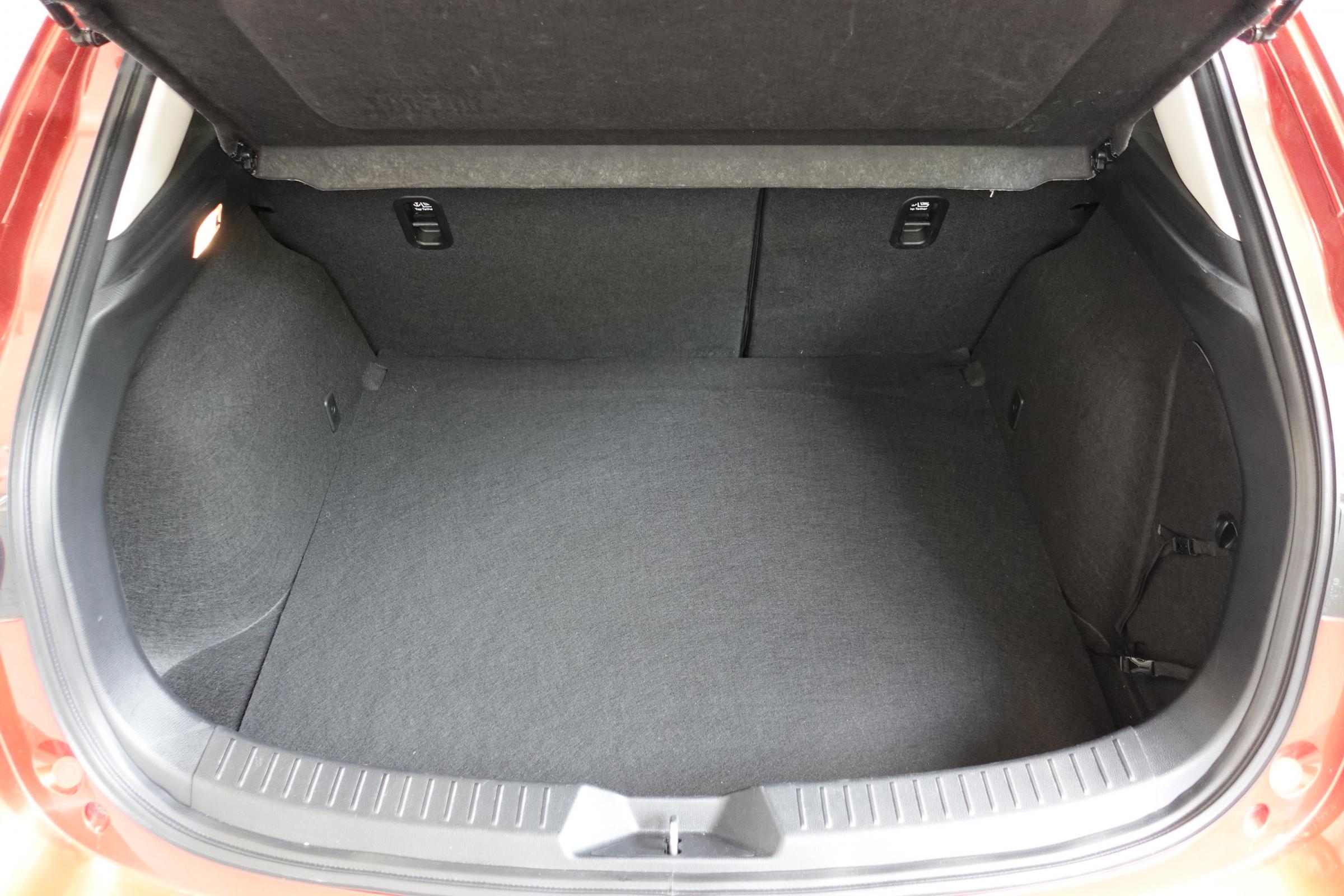 Mazda 3, 2017 - pohled č. 8