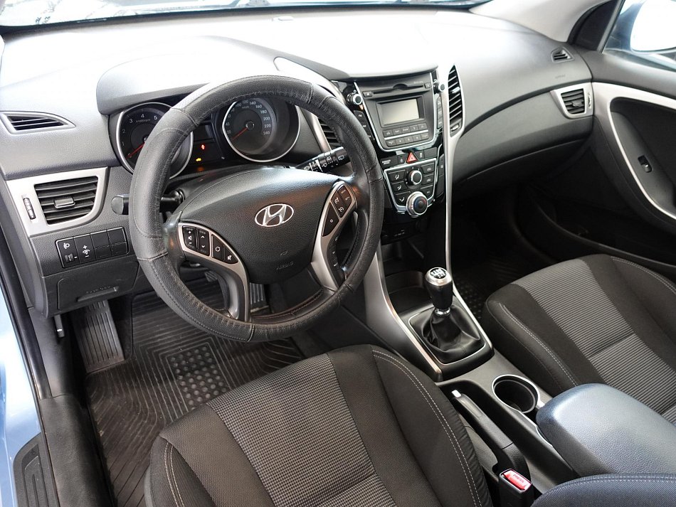 Hyundai I30 1.6i 